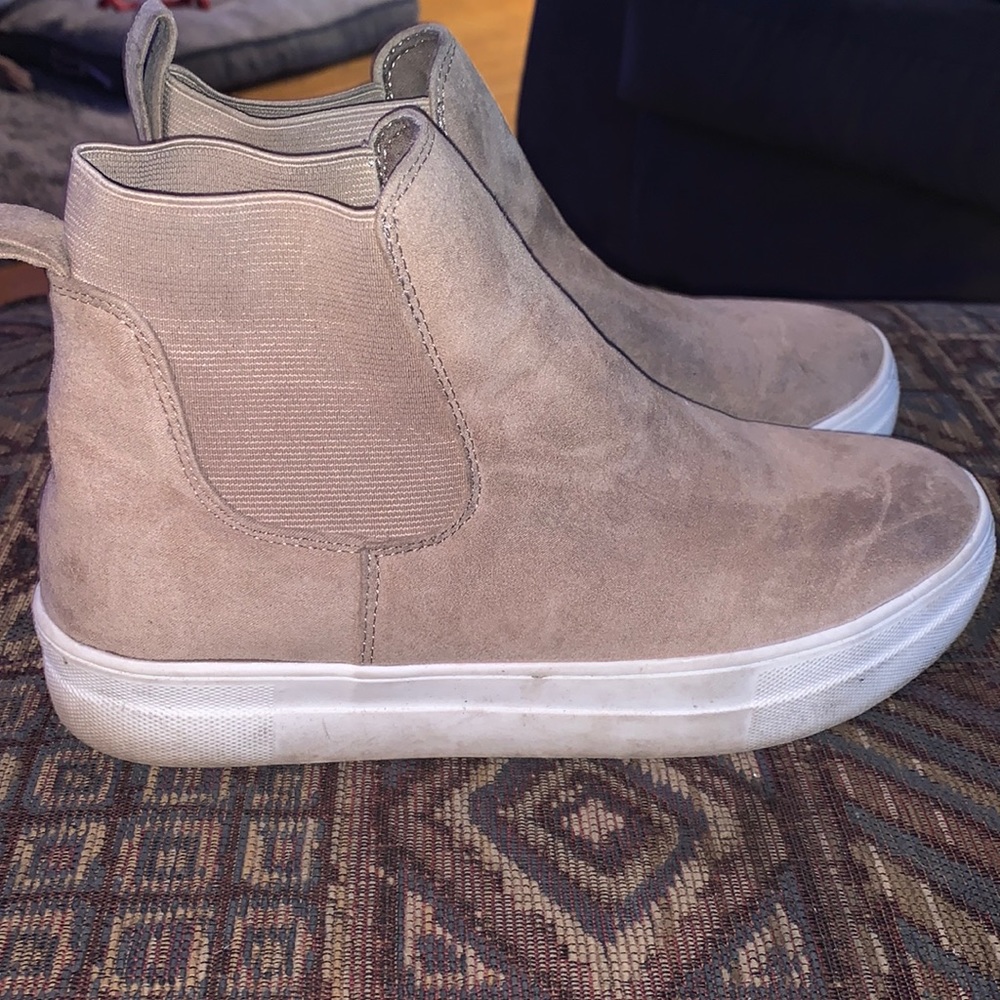 Platform Suede High top sneakers